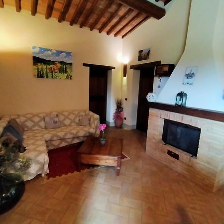 Agriturismo San Pierino Monteroni dʼArbia Δωμάτιο φωτογραφία