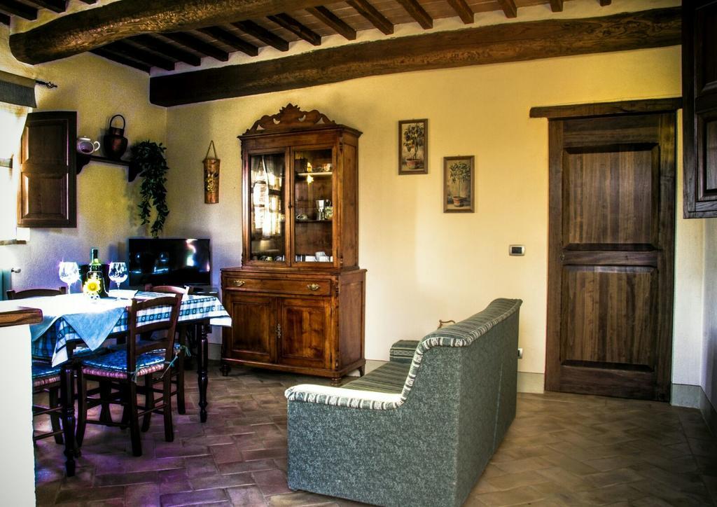 Agriturismo San Pierino Monteroni dʼArbia Εξωτερικό φωτογραφία
